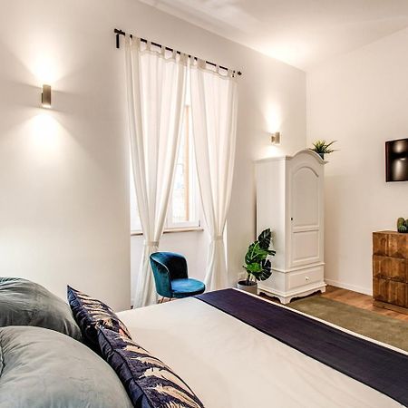 Monti Quiet And Spacious Apartment Roma Ngoại thất bức ảnh